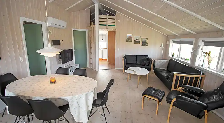 Sommerhus ved Vrist Strand