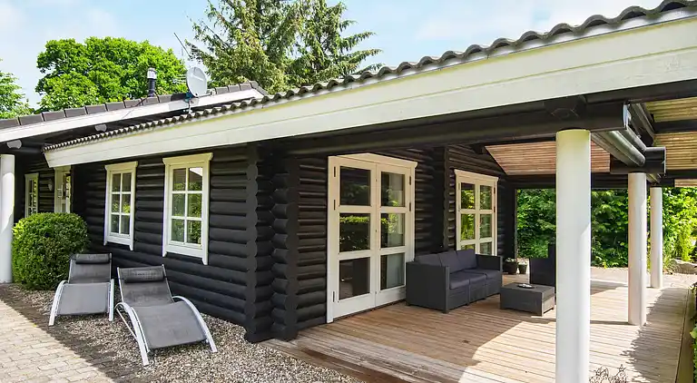 Sommerhus ved Fjellerup Strand