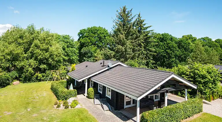 Sommerhus ved Fjellerup Strand