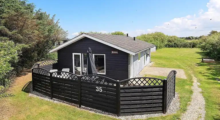 Feriebolig ved Nr Lyngby Strand