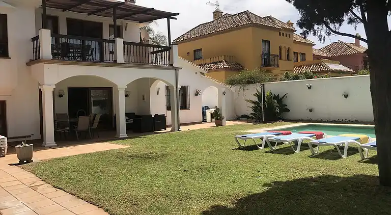 Stor strand villa i Marbella