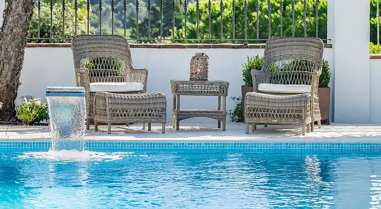 GRAND &amp; SUPERB VILLA CLOSE TO BEACH