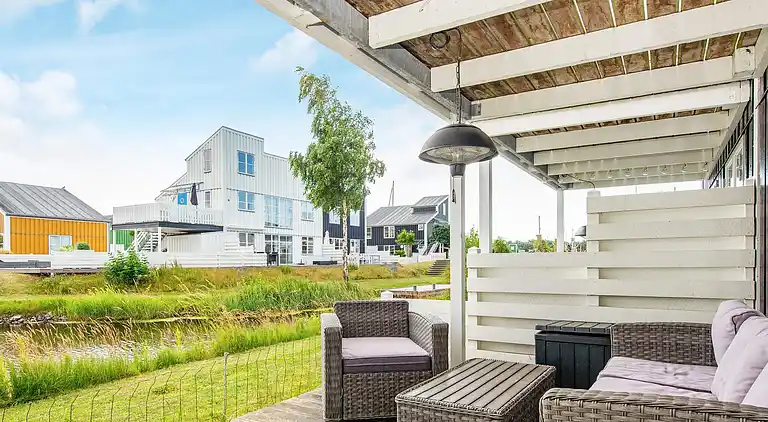 3 vær.renoveret st.+1.sal