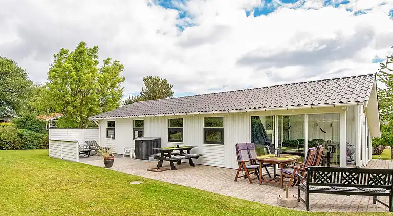 Holiday home in Pøt Strandby
