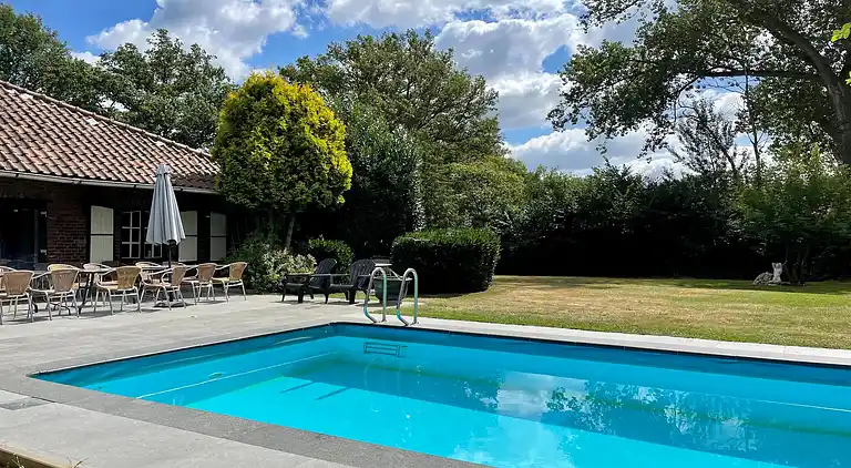 Farm house in Sint Joost