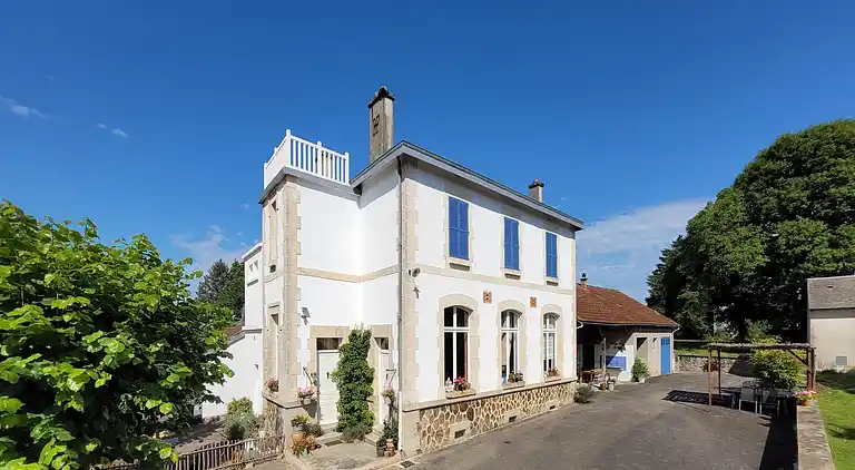 Sommerhus i Châteauneuf-la-Forêt