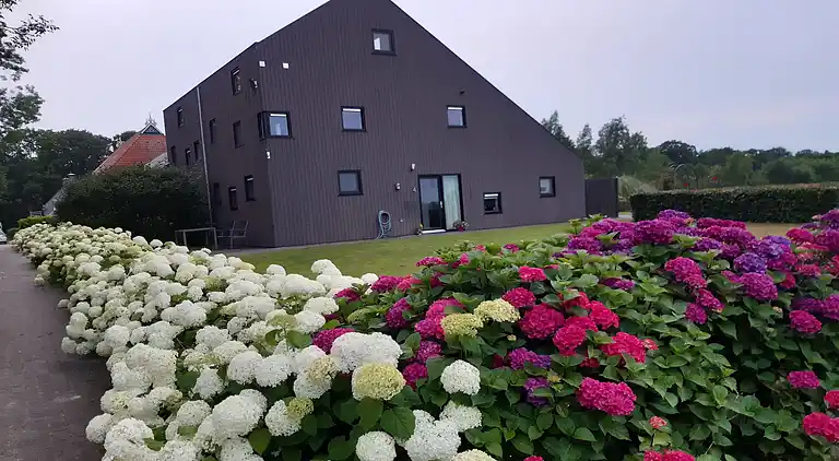 Holiday home in Langweer