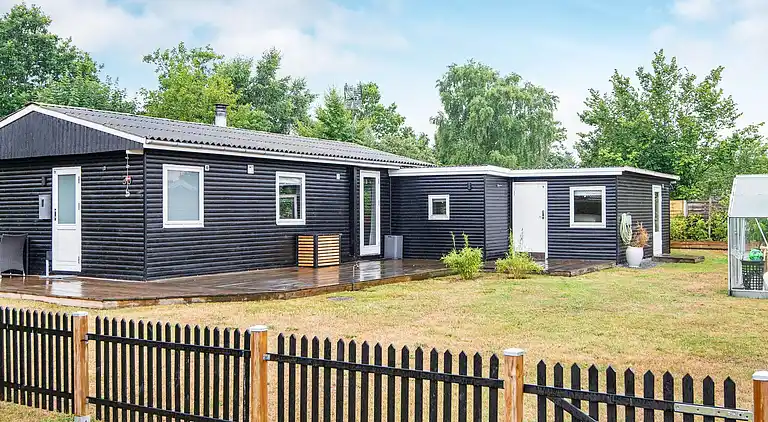 Sommerhus ved Fjellerup Strand