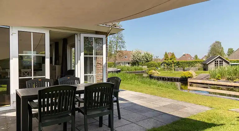 Bungalow in Earnewâld