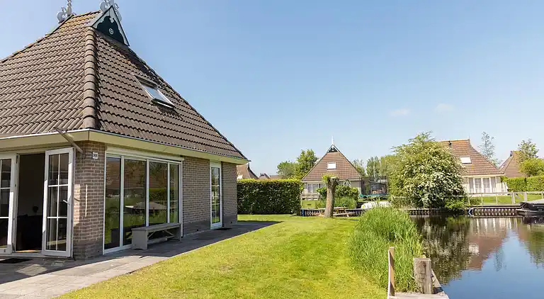 Bungalow in Earnewâld