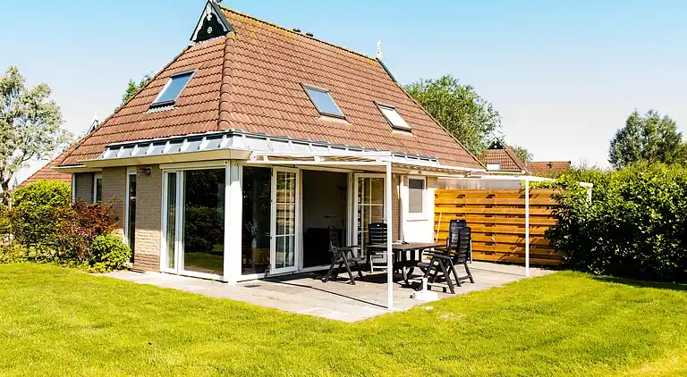 Bungalow  i Earnewâld