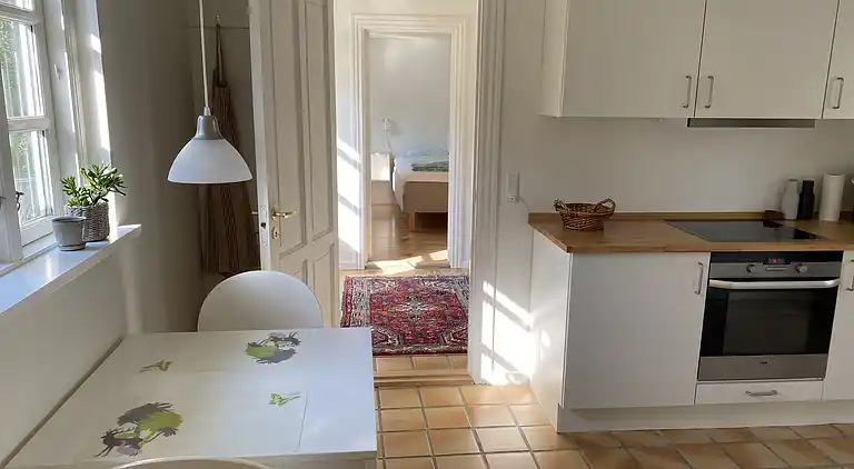 Idyllisch gelegenes Holzhaus an Wald und See