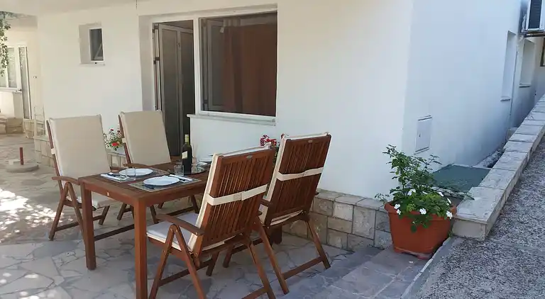 Ferielejlighed i Janjina