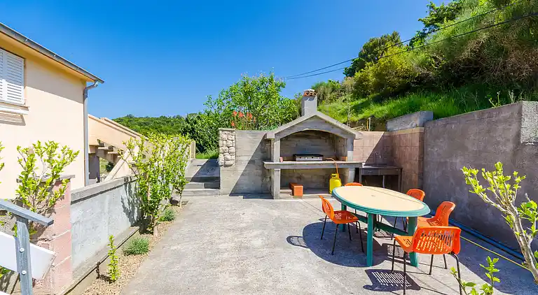 Ferielejlighed i Kampor