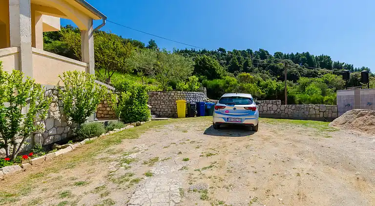 Ferielejlighed i Kampor