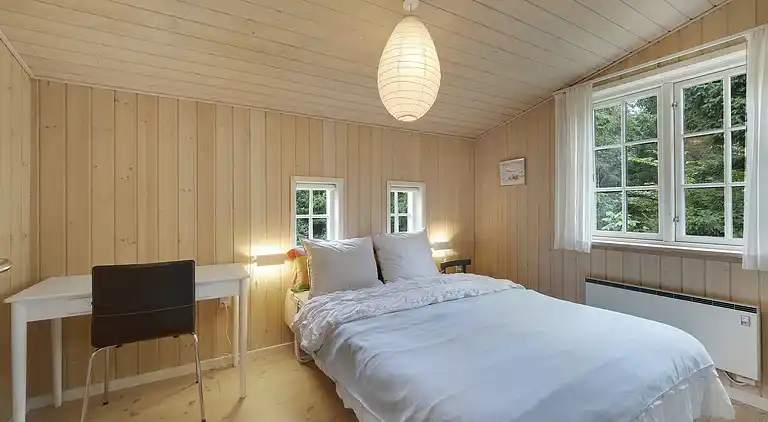 Skønt hus i 1. række til vandet i skøn natur