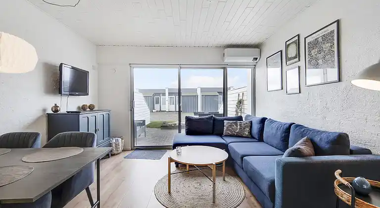 Holiday home in the first row to the North Sea