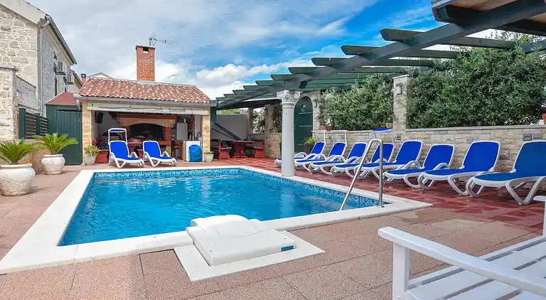 Lägenhet i Pakoštane