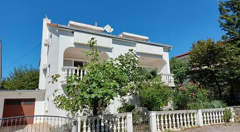 Ferielejlighed i Jadranovo