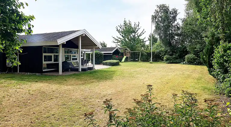 Sommerhus ved Hasmark Strand