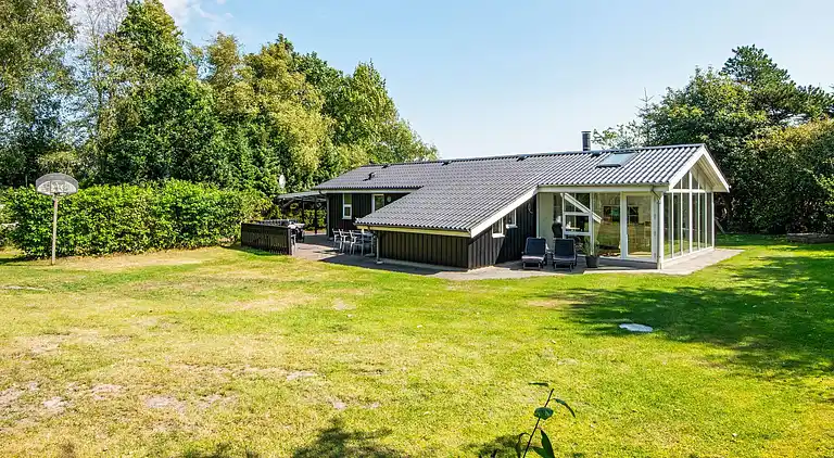 Holiday home in Skaven Strand