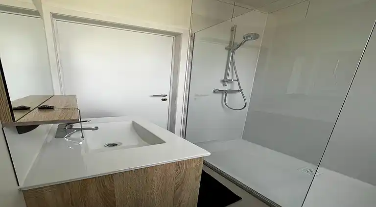 Farm house in Houyet