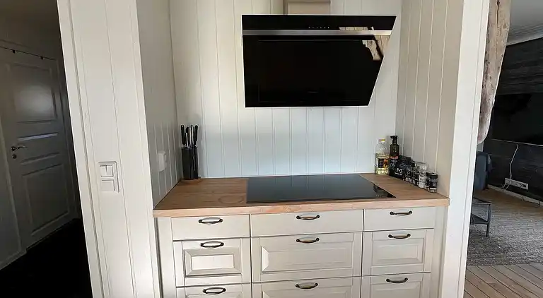 Semesterbostad i Melandsvågen