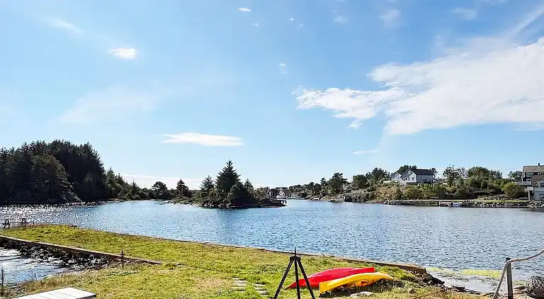 Semesterbostad i Melandsvågen