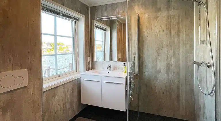 Semesterbostad i Melandsvågen