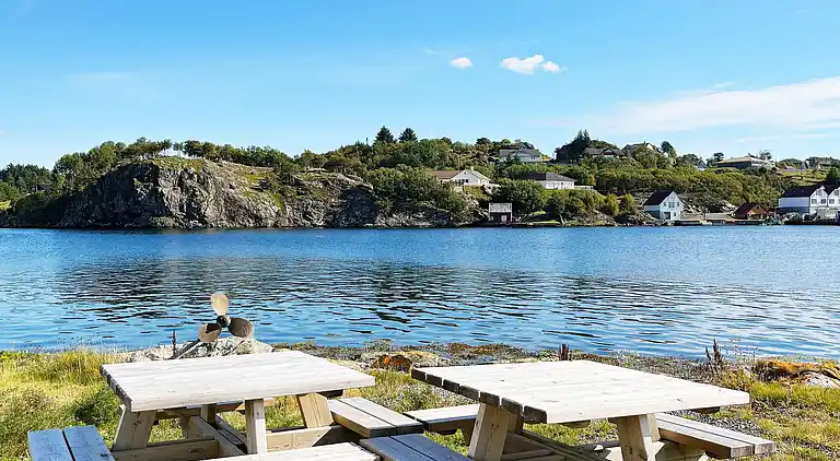 Semesterbostad i Melandsvågen