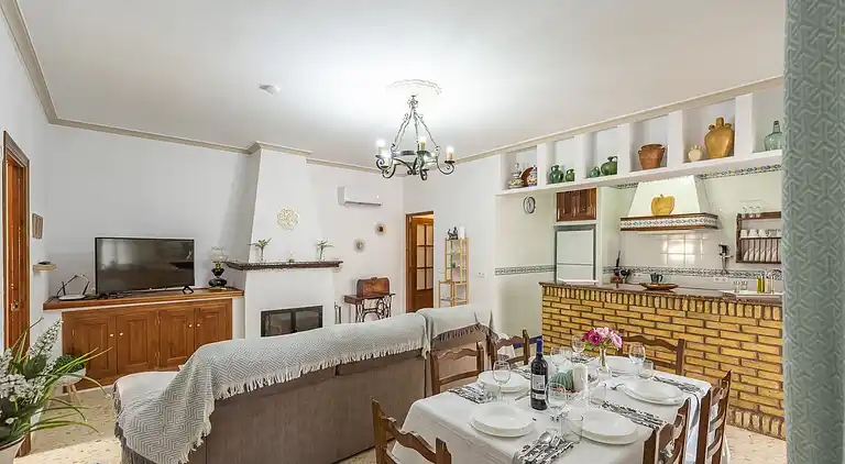 "Entre Olivos" Holiday Home in Seville countryside