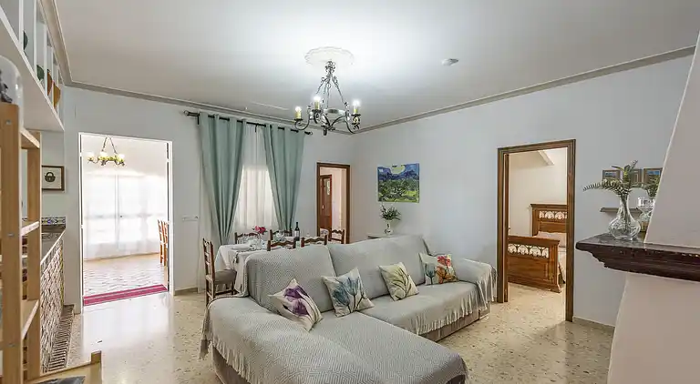 "Entre Olivos" Holiday Home in Seville countryside
