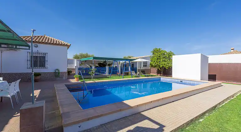 "Entre Olivos" Holiday Home in Seville countryside
