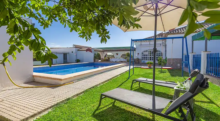 "Entre Olivos" Holiday Home in Seville countryside