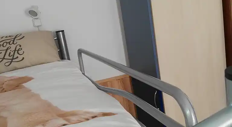 Traditionellt hus, lungt, nära havet. Ditt hem.