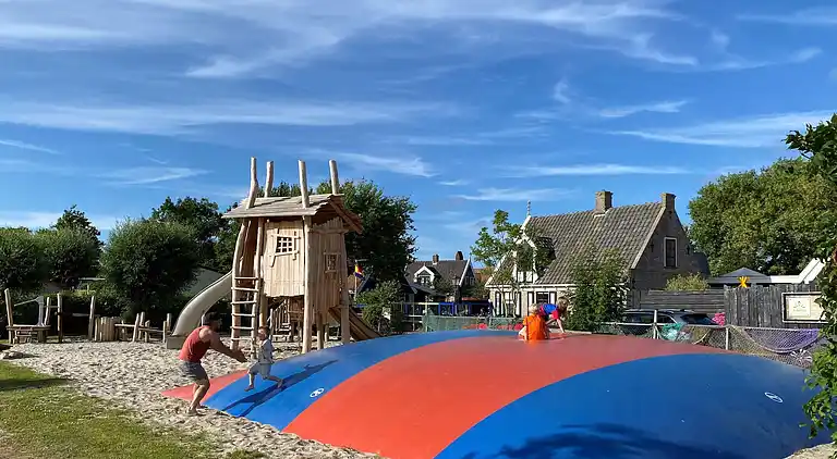 Holiday home in Hippolytushoef