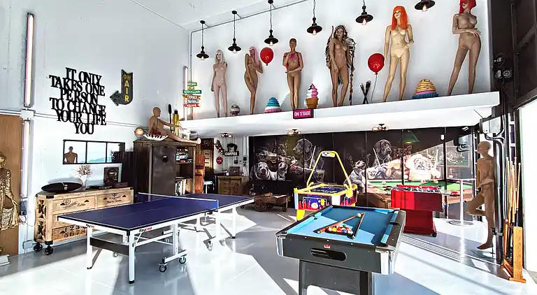 Villa a Barcellona in stile Ibiza con vista sul mare