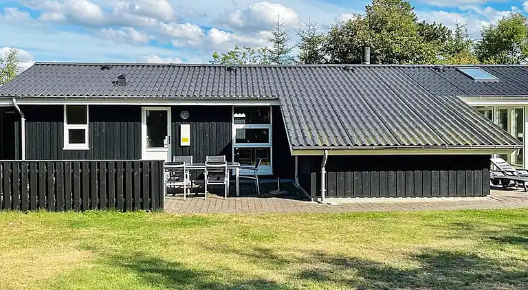 Holiday home in Skaven Strand