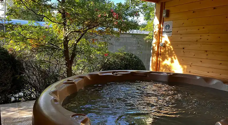 Farm house in Houyet