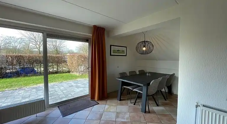 Semesterbostad i Sint Nicolaasga