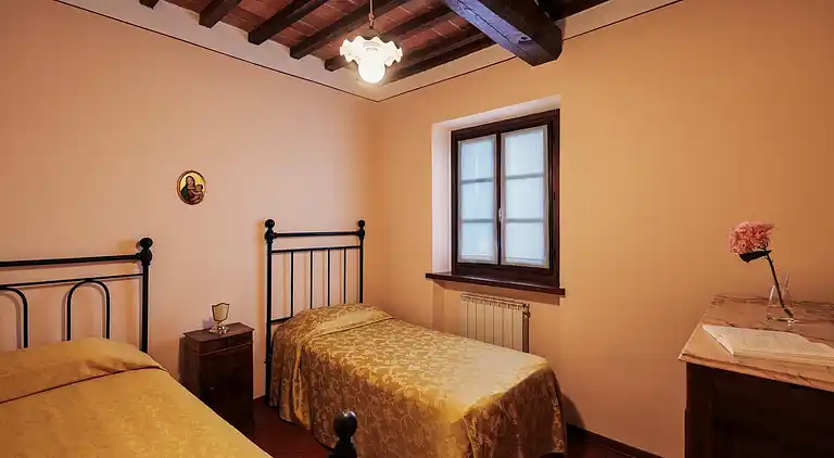 Farm house in Camucia