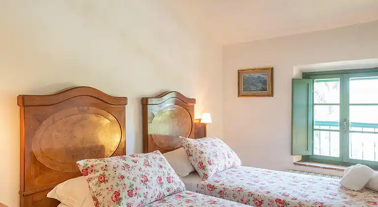 Farm house in Collesalvetti