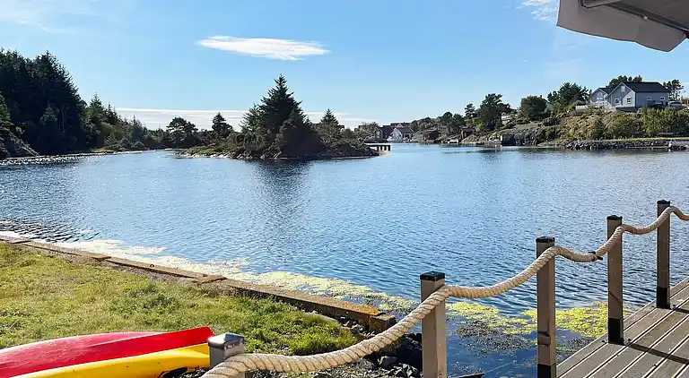 Semesterbostad i Melandsvågen