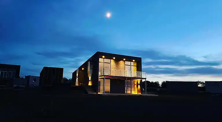 Nybygget sommerhus med havudsigt