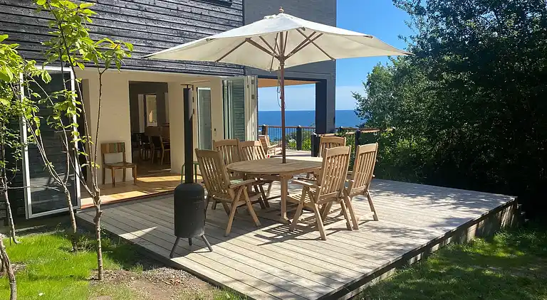 Moderne sommerhus med enestående havudsigt