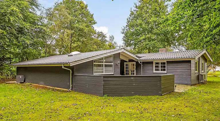 Holiday home in Jegum