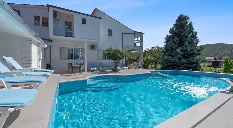 Feriebolig i Neorić