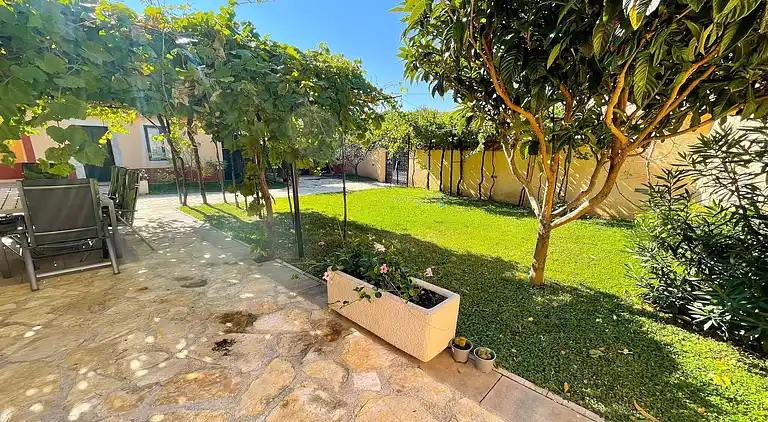 Ferienhaus in Drivenik