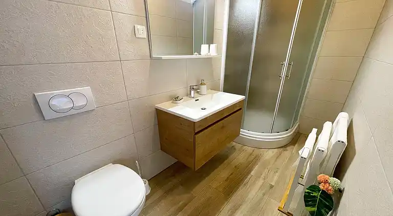 Ferienhaus in Drivenik