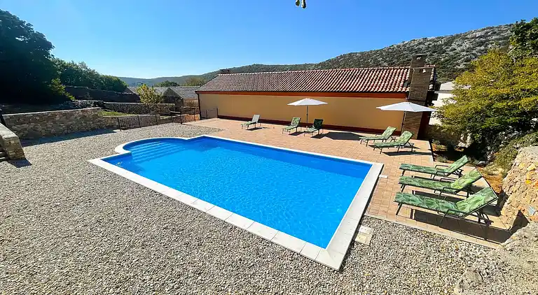 Ferienhaus in Drivenik